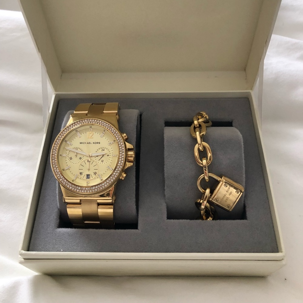 Michael Kors women’s watch NWOT